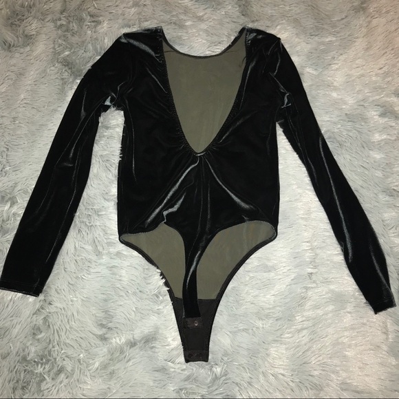 𝅺Nwt Xs Victoria's Secret Bodysuit & Pants Velvet Ensemble - Picture 5 of 8